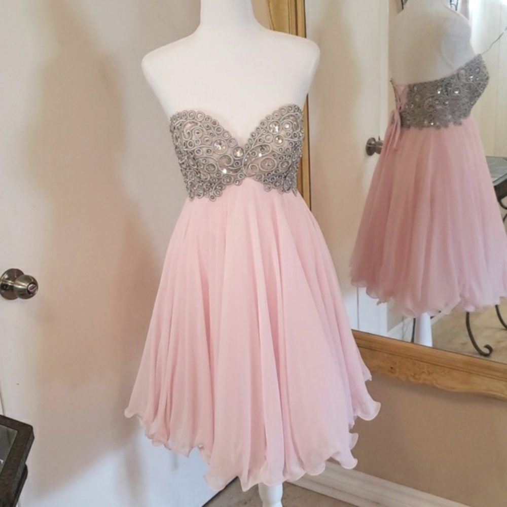 NWT Strapless Corset back pale pink Prom Dress S